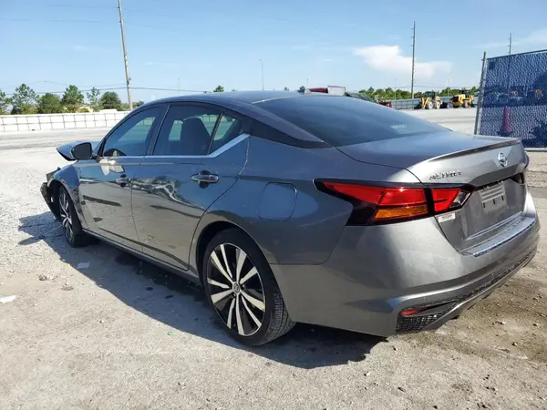 1N4BL4CV7NN346769 2022 NISSAN ALTIMA - Image 2