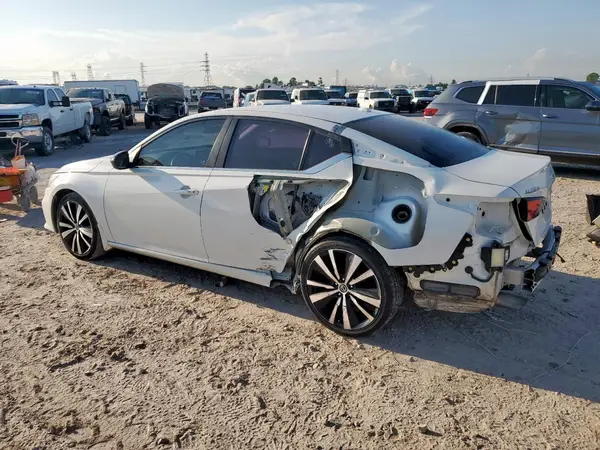 1N4BL4CV7NN365225 2022 NISSAN ALTIMA - Image 2