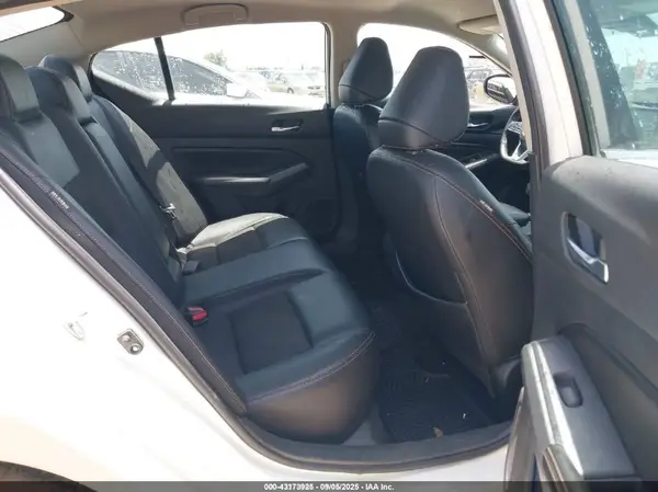 1N4BL4CV7NN366522 2022 NISSAN ALTIMA - Image 8