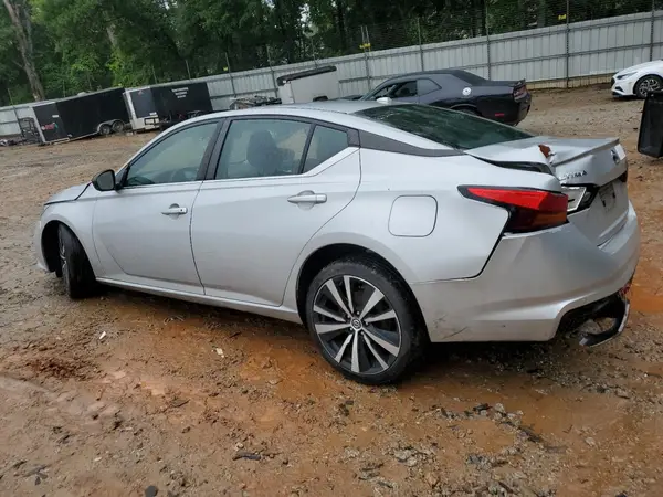 1N4BL4CV7NN384258 2022 NISSAN ALTIMA - Image 2