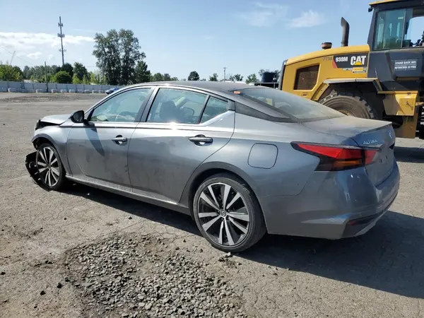 1N4BL4CV7NN386348 2022 NISSAN ALTIMA - Image 2