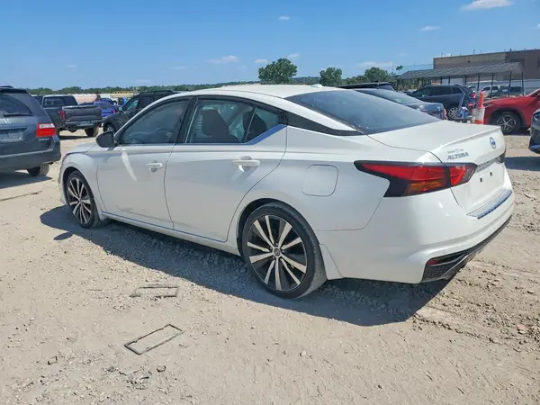 1N4BL4CV7NN391873 2022 NISSAN ALTIMA - Image 2