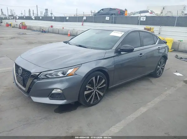1N4BL4CV7NN397754 2022 NISSAN ALTIMA - Image 2