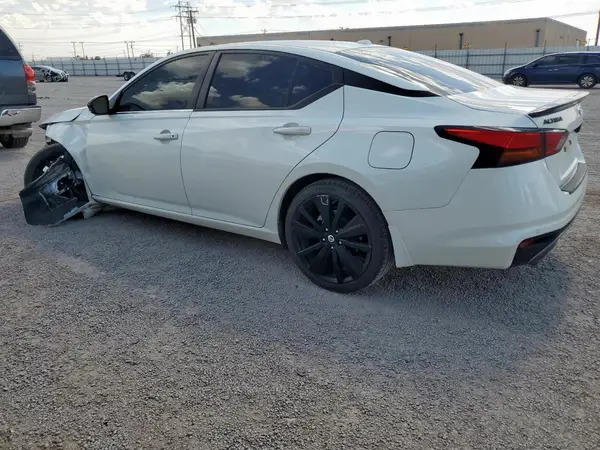 1N4BL4CV7NN413256 2022 NISSAN ALTIMA - Image 2