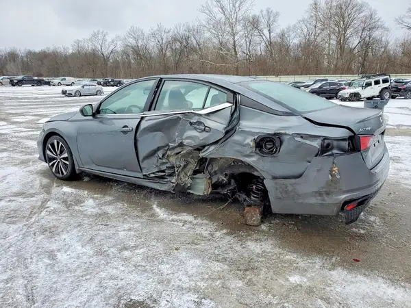 1N4BL4CV7NN416786 2022 NISSAN ALTIMA - Image 2