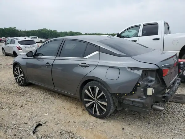 1N4BL4CV7NN418053 2022 NISSAN ALTIMA - Image 2