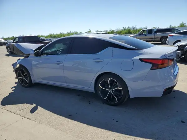 1N4BL4CV7PN309563 2023 NISSAN ALTIMA - Image 2