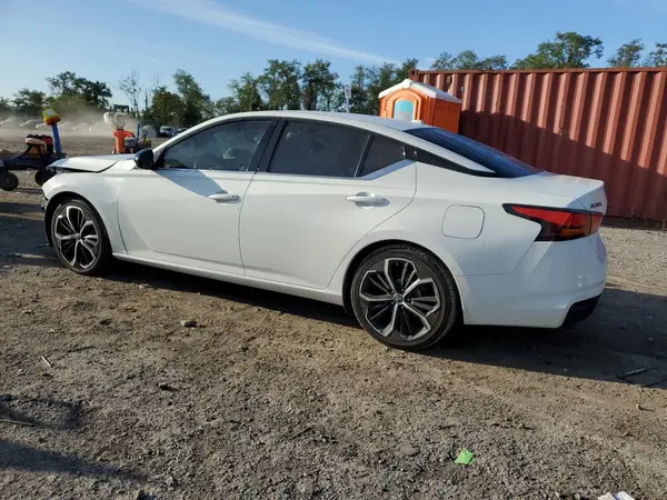 1N4BL4CV7PN330459 2023 NISSAN ALTIMA - Image 2