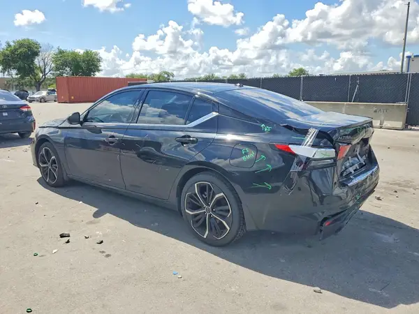 1N4BL4CV7PN364563 2023 NISSAN ALTIMA - Image 2