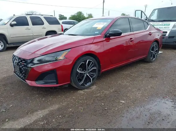 1N4BL4CV7PN382237 2023 NISSAN ALTIMA - Image 2