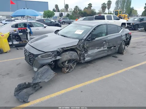 1N4BL4CV7PN392802 2023 NISSAN ALTIMA - Image 2