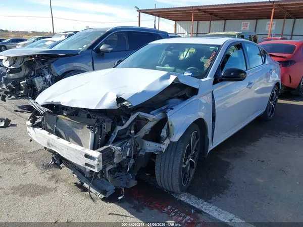 1N4BL4CV7PN401644 2023 NISSAN ALTIMA - Image 2