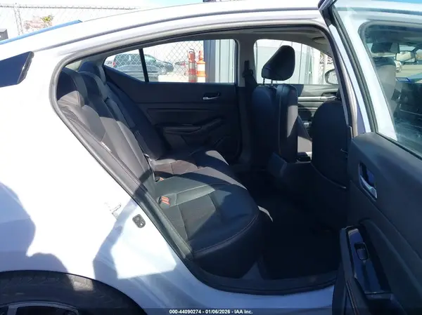 1N4BL4CV7PN401644 2023 NISSAN ALTIMA - Image 8
