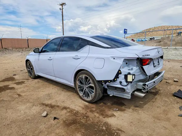 1N4BL4CV7RN312448 2024 NISSAN ALTIMA - Image 2