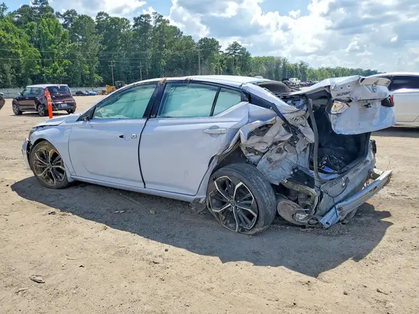 1N4BL4CV7RN333350 2024 NISSAN ALTIMA - Image 2