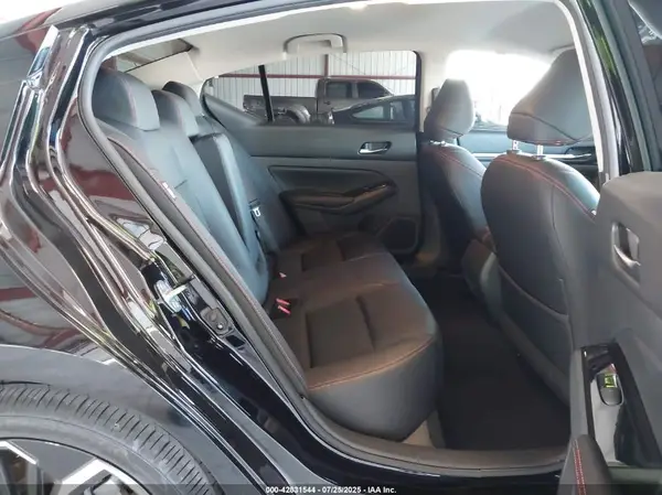 1N4BL4CV7RN350908 2024 NISSAN ALTIMA - Image 8