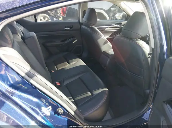 1N4BL4CV7RN374982 2024 NISSAN ALTIMA - Image 8
