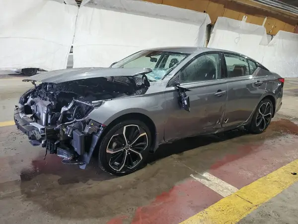 1N4BL4CV7RN398859 2024 NISSAN ALTIMA - Image 1