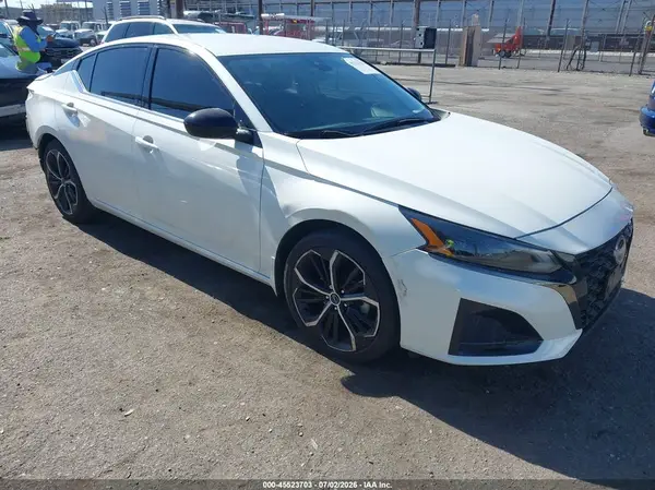 1N4BL4CV7RN414493 2024 NISSAN ALTIMA - Image 1
