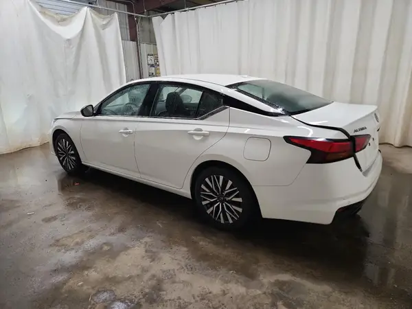 1N4BL4CV7SN307224 2025 NISSAN ALTIMA - Image 2