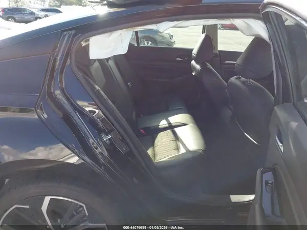 1N4BL4CV7SN310656 2025 NISSAN ALTIMA - Image 8