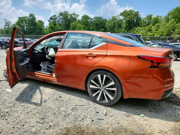 1N4BL4CV8KC106069 2019 NISSAN ALTIMA - Image 2