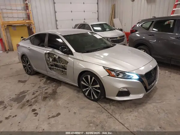 1N4BL4CV8KC127150 2019 NISSAN ALTIMA - Image 1