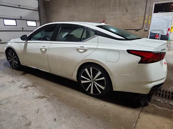 1N4BL4CV8KC153800 2019 NISSAN ALTIMA - Image 2