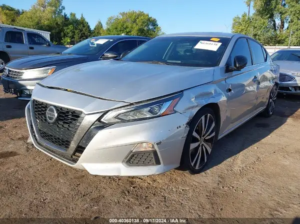 1N4BL4CV8KC167731 2019 NISSAN ALTIMA - Image 2