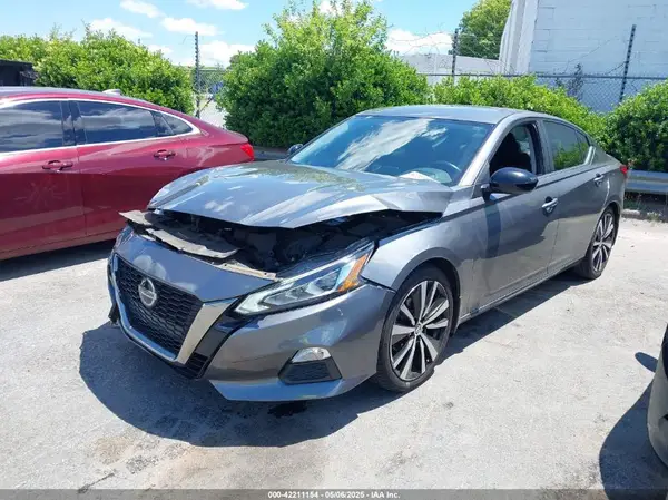 1N4BL4CV8KC184092 2019 NISSAN ALTIMA - Image 2