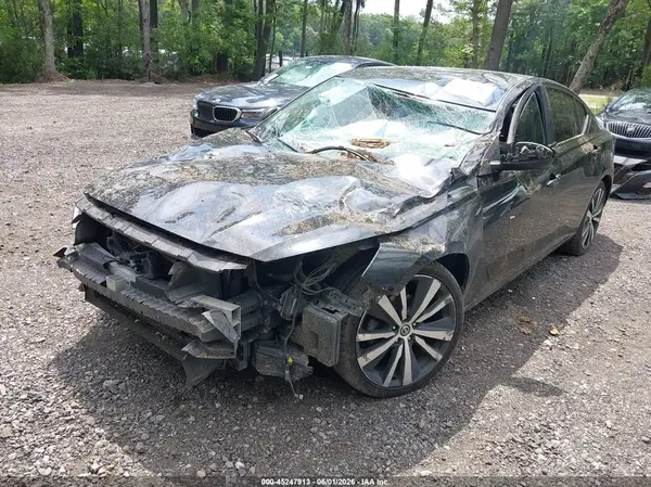 1N4BL4CV8KC190877 2019 NISSAN ALTIMA - Image 2