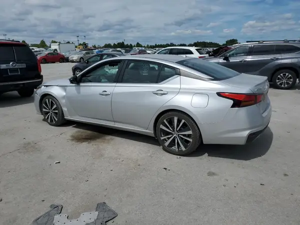 1N4BL4CV8KC195268 2019 NISSAN ALTIMA - Image 2