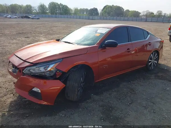1N4BL4CV8KC209038 2019 NISSAN ALTIMA - Image 2