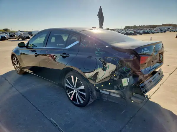 1N4BL4CV8KC212246 2019 NISSAN ALTIMA - Image 2