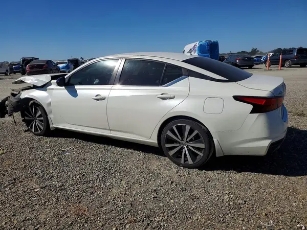 1N4BL4CV8KC216751 2019 NISSAN ALTIMA - Image 2