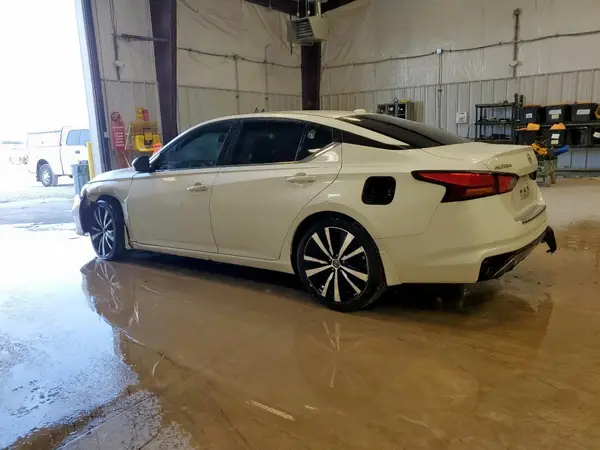 1N4BL4CV8KC218273 2019 NISSAN ALTIMA - Image 2