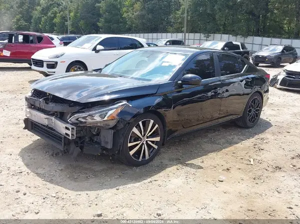 1N4BL4CV8KN308074 2019 NISSAN ALTIMA - Image 2