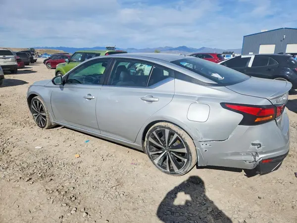 1N4BL4CV8KN319821 2019 NISSAN ALTIMA - Image 2