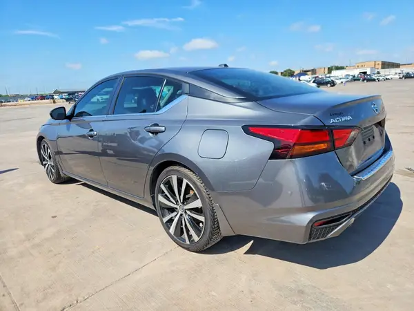 1N4BL4CV8KN321164 2019 NISSAN ALTIMA - Image 2