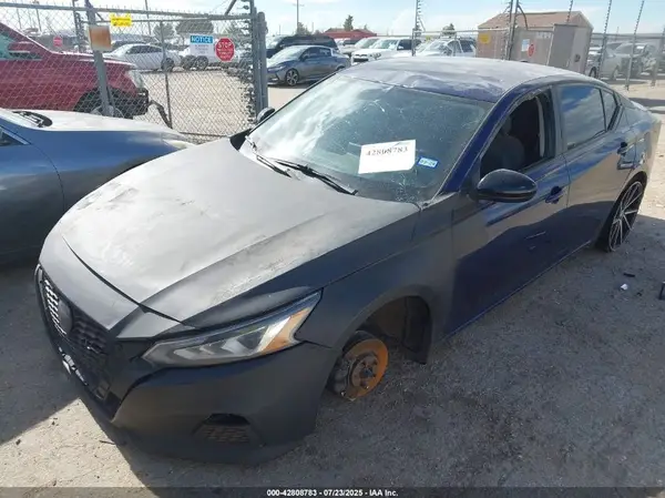 1N4BL4CV8KN322119 2019 NISSAN ALTIMA - Image 2