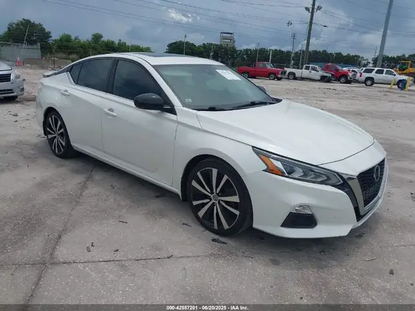 1N4BL4CV8LC120541 2020 NISSAN ALTIMA - Image 1