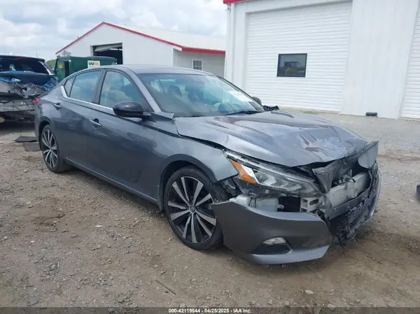 1N4BL4CV8LC134262 2020 NISSAN ALTIMA - Image 1