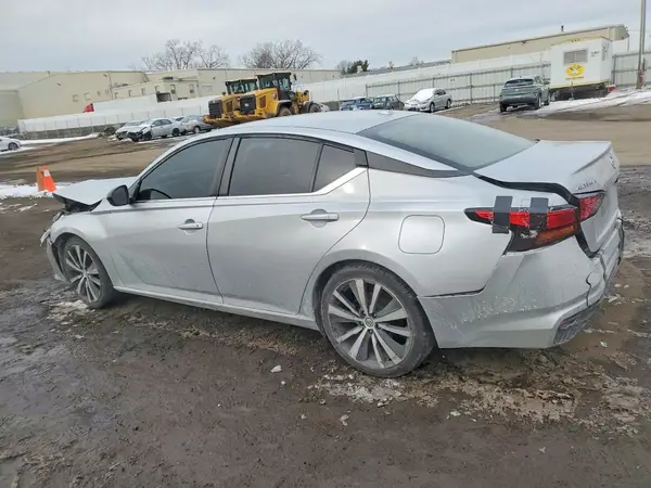 1N4BL4CV8LC144810 2020 NISSAN ALTIMA - Image 2