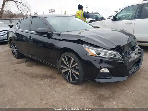 1N4BL4CV8LC175023 2020 NISSAN ALTIMA - Image 1