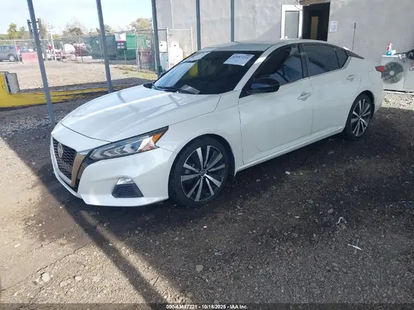 1N4BL4CV8LC175295 2020 NISSAN ALTIMA - Image 2