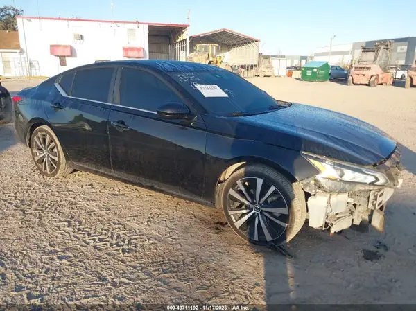 1N4BL4CV8LC176365 2020 NISSAN ALTIMA - Image 1