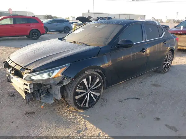 1N4BL4CV8LC176365 2020 NISSAN ALTIMA - Image 2