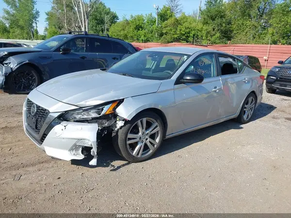 1N4BL4CV8LC182425 2020 NISSAN ALTIMA - Image 2