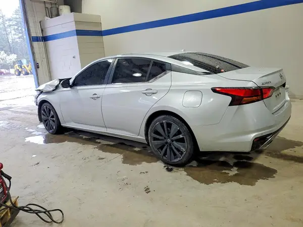 1N4BL4CV8LC188886 2020 NISSAN ALTIMA - Image 2
