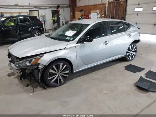1N4BL4CV8LC201829 2020 NISSAN ALTIMA - Image 2